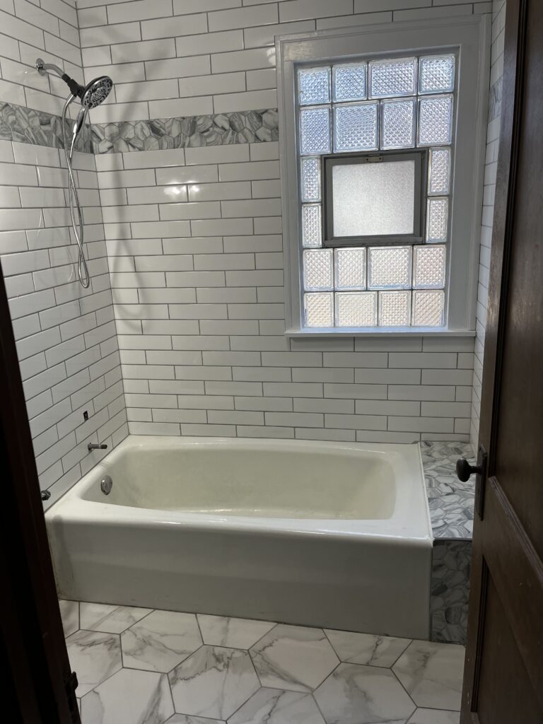 Get a free estimate to remodel the bathroom of your dreams in Chicago